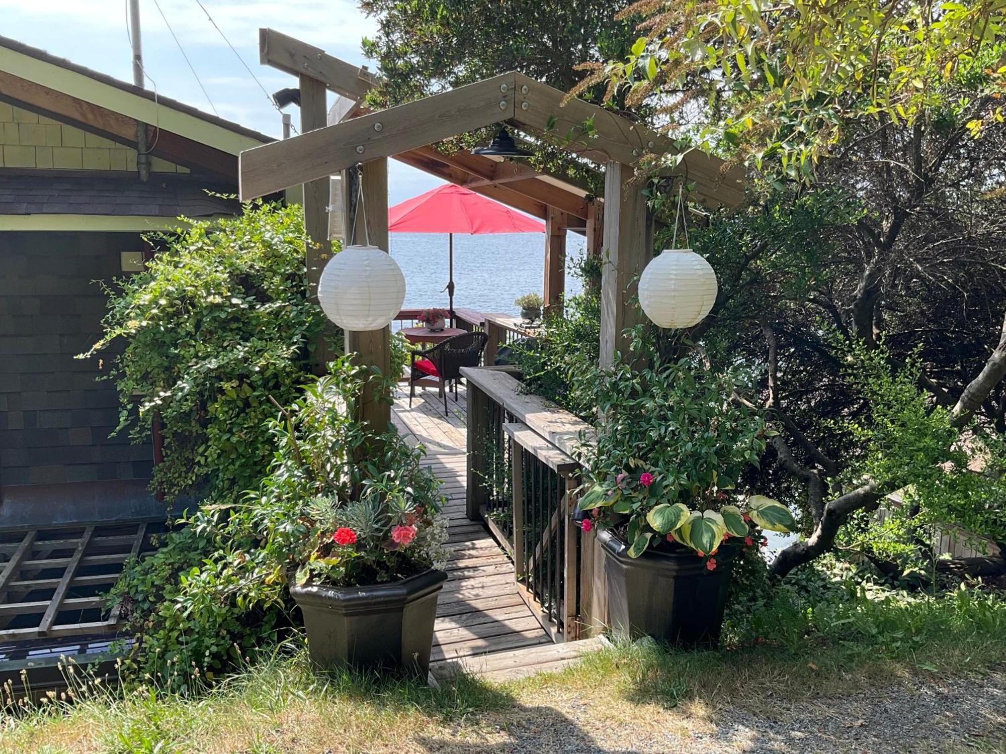 Blitz Beach House Oceanside Suite بويل ريفر المظهر الخارجي الصورة